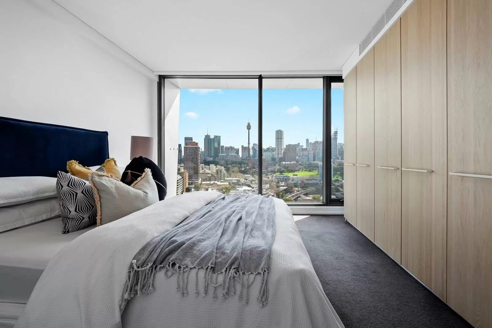 1701/226 Victoria Street, Potts Point Leased by Sydney Sotheby's International Realty - image 8
