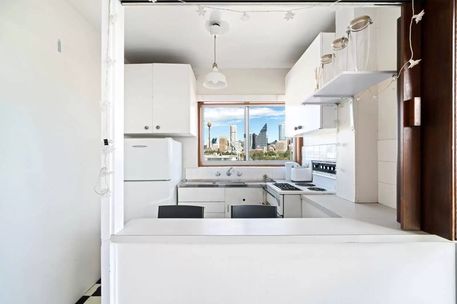 Potts Point Leased by Sydney Sotheby's International Realty - image 4