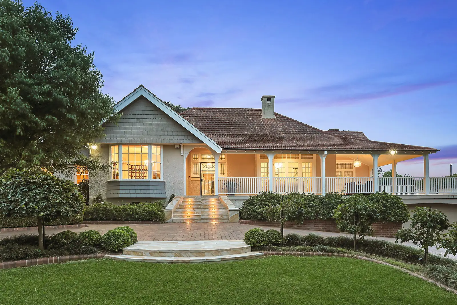 30 Powell Street, Killara Sold by Sydney Sotheby's International Realty - image 1