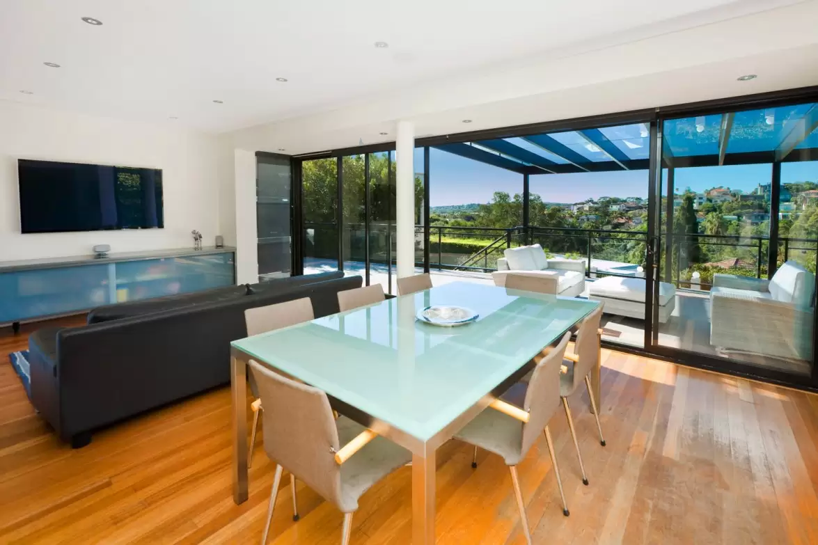 17 Fitzwilliam Road, Vaucluse Sold by Sydney Sotheby's International Realty - image 9