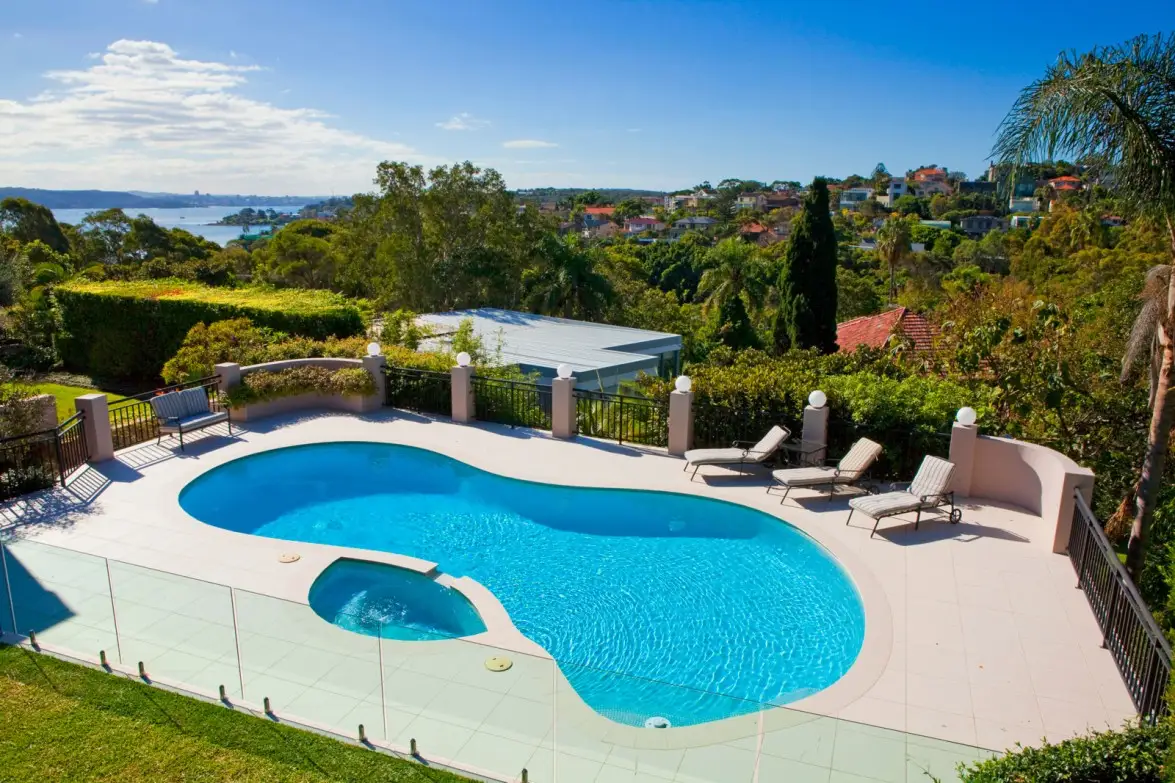 17 Fitzwilliam Road, Vaucluse Sold by Sydney Sotheby's International Realty - image 3