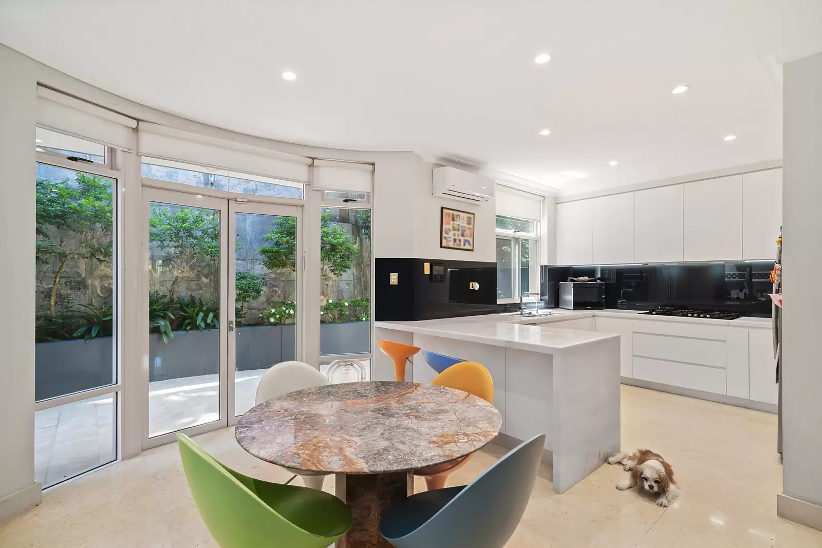 Photo #9: 22/17a Cooper Park Road, Bellevue Hill - Sold by Sydney Sotheby's International Realty
