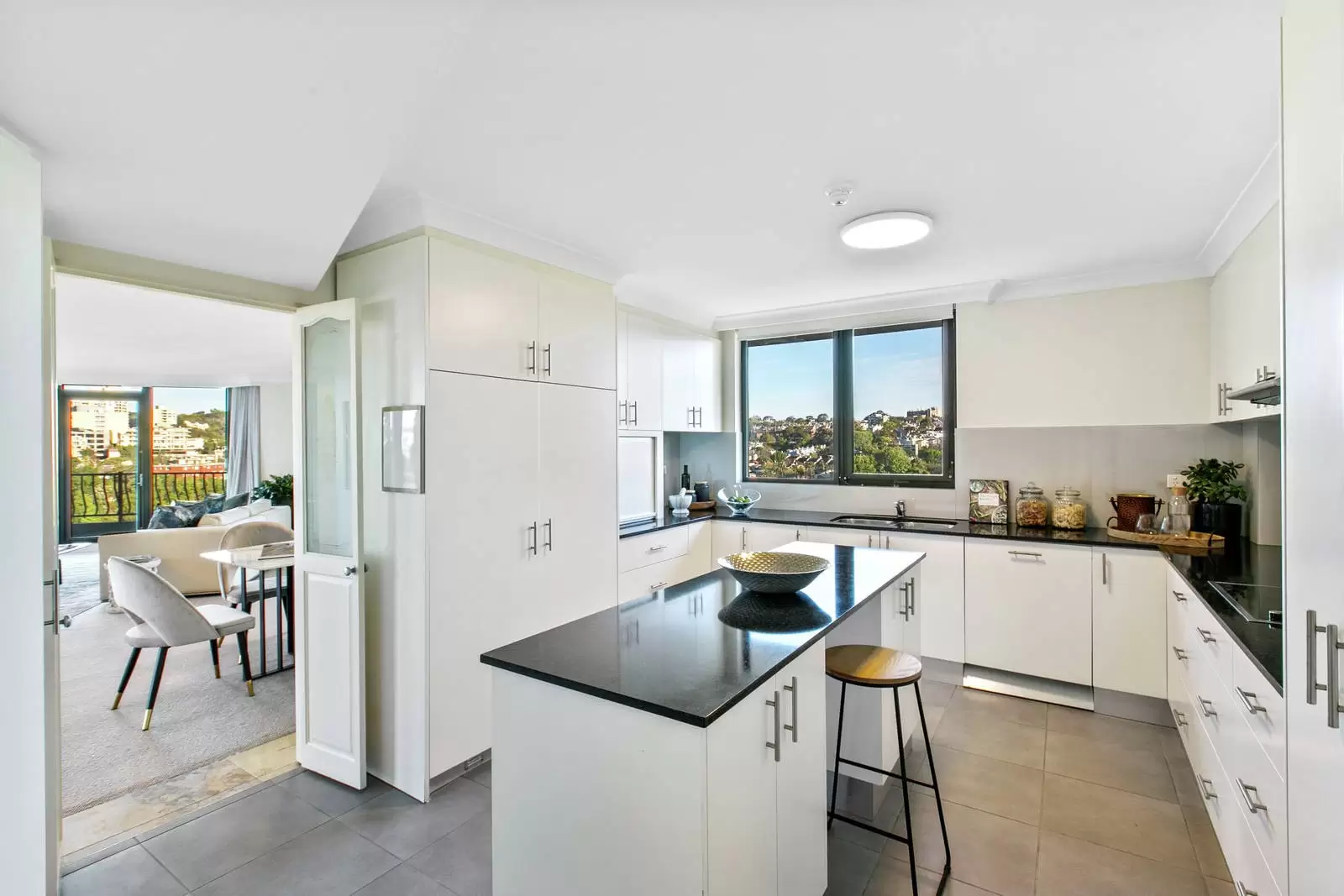 11M/153-167 Bayswater Road, Rushcutters Bay Leased by Sydney Sotheby's International Realty - image 6