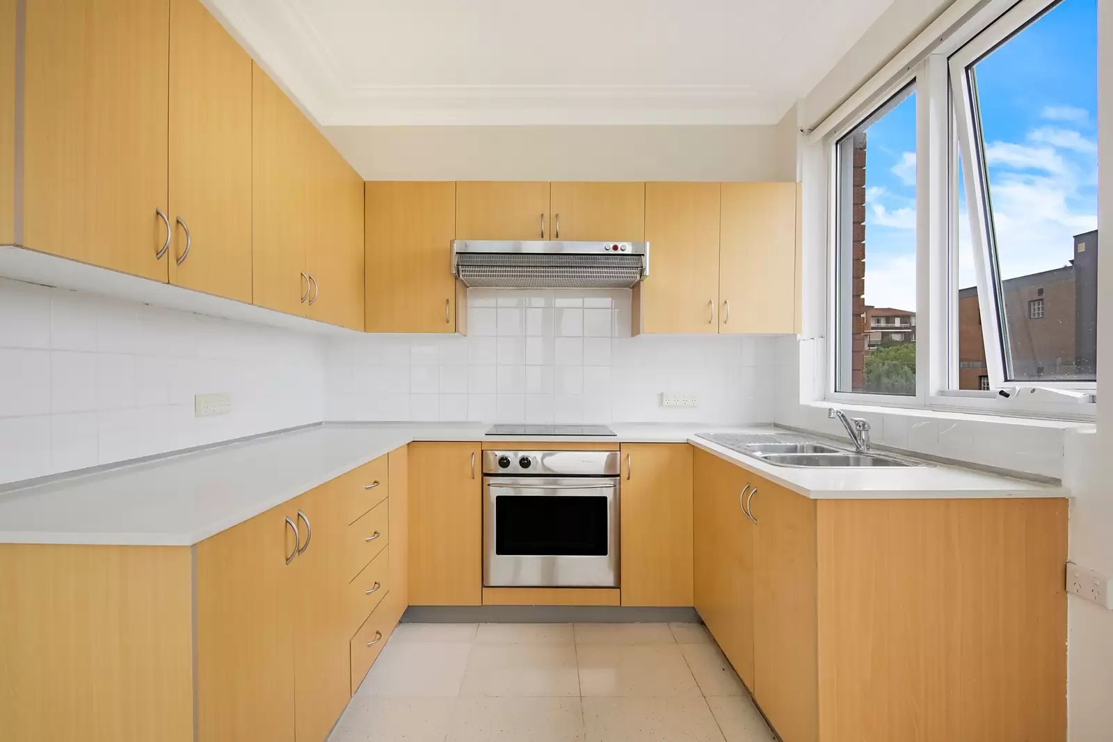 Photo #3: 11/40 Willis St, Kingsford - Sold by Sydney Sotheby's International Realty