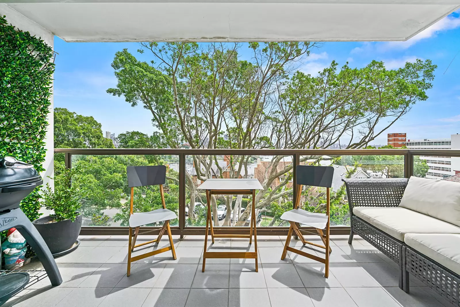 13/63 Darling Point Road, Darling Point Sold by Sydney Sotheby's International Realty - image 4