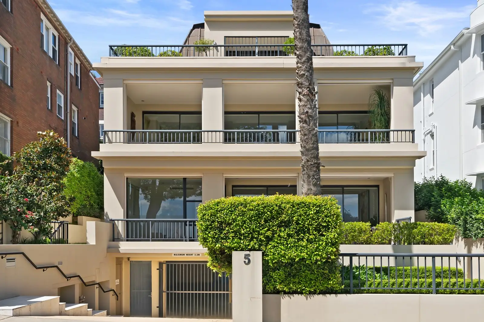Photo #1: 1/5 Goomerah Crescent, Darling Point - Sold by Sydney Sotheby's International Realty