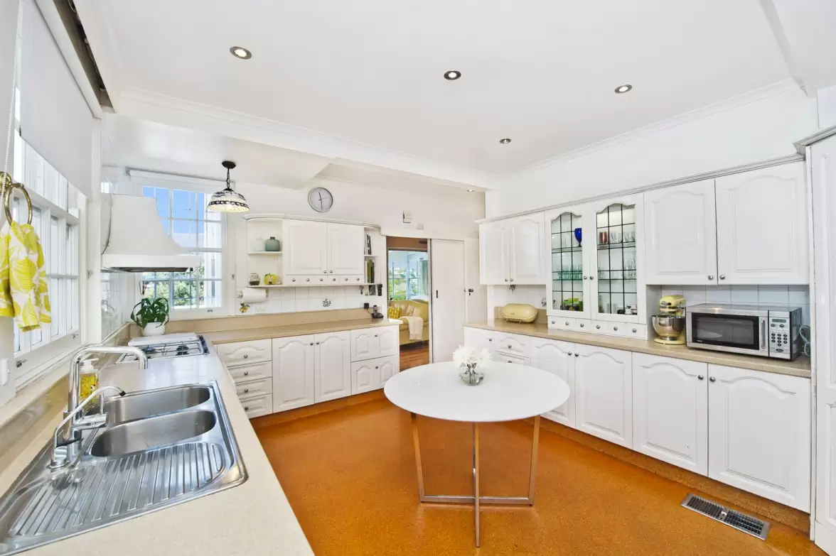 2b Tarrant Avenue, Bellevue Hill Sold by Sydney Sotheby's International Realty - image 8