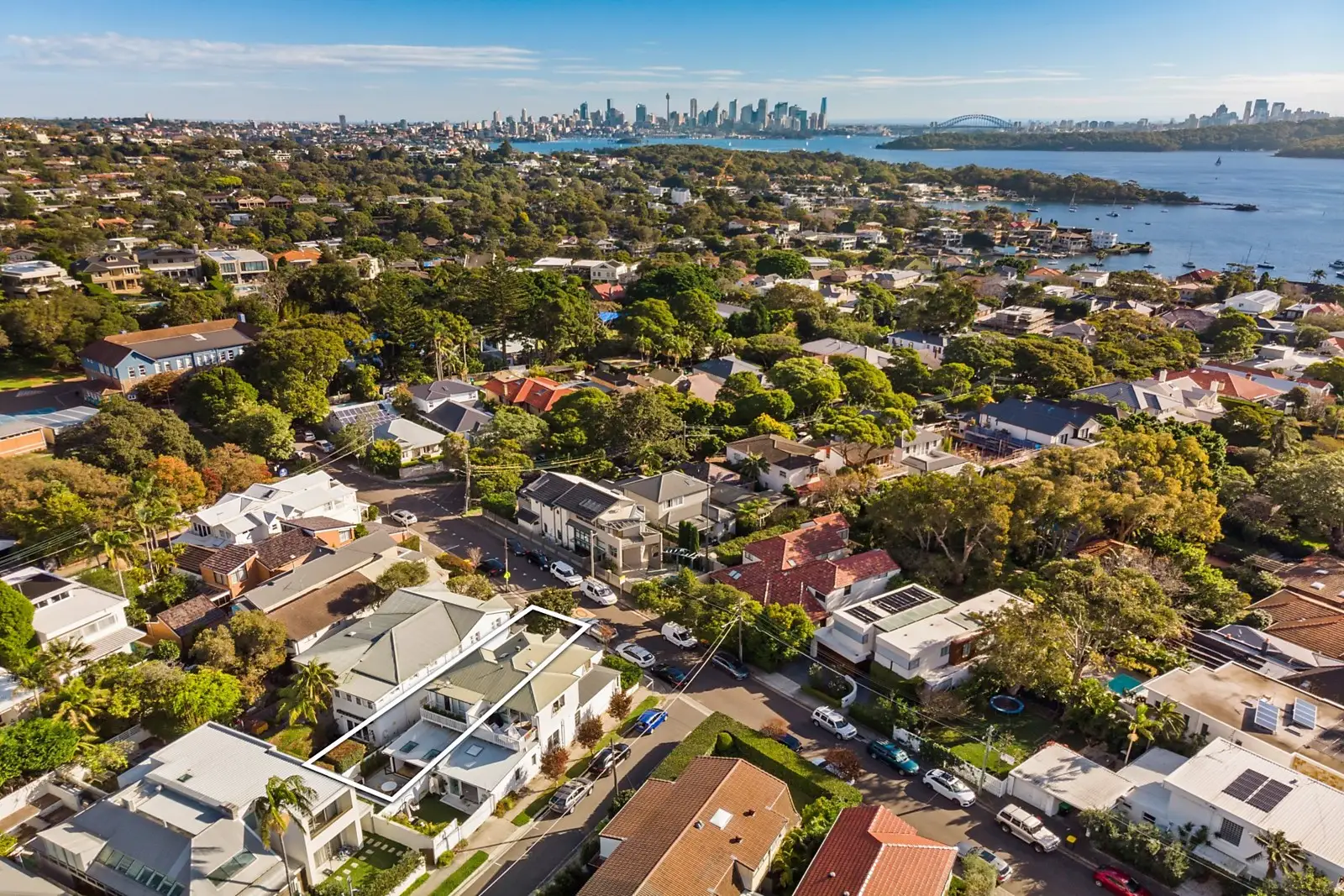 17 Palmerston Street, Vaucluse Sold by Sydney Sotheby's International Realty - image 2