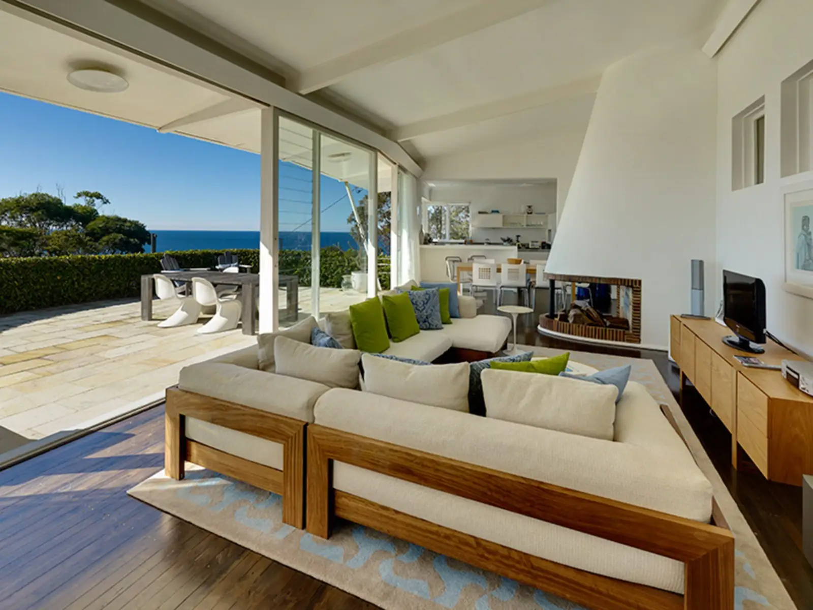 36 Pacific Road, Palm Beach Sold by Sydney Sotheby's International Realty - image 2