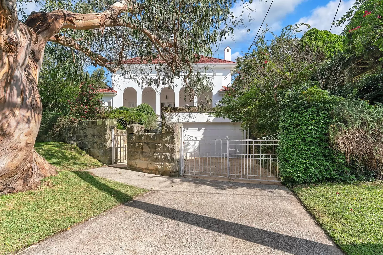 Photo #3: 40 Coolong Road, Vaucluse - Sold by Sydney Sotheby's International Realty
