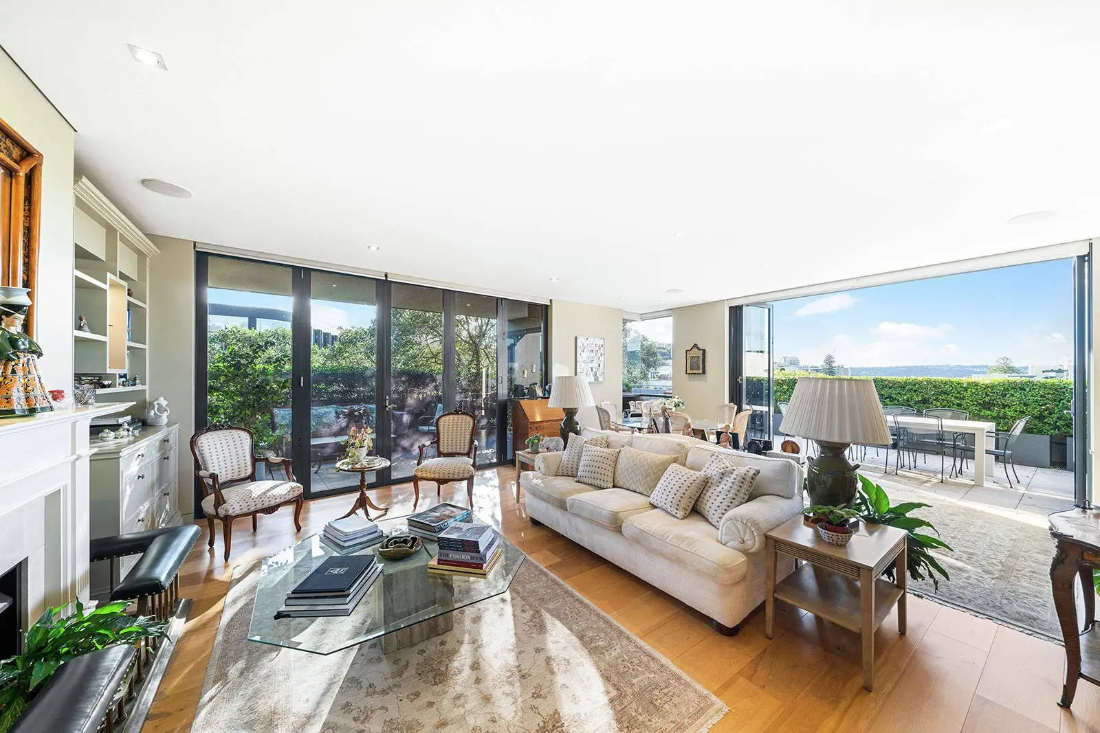 6B 2-22 Knox Street, Double Bay Leased by Sydney Sotheby's International Realty - image 1