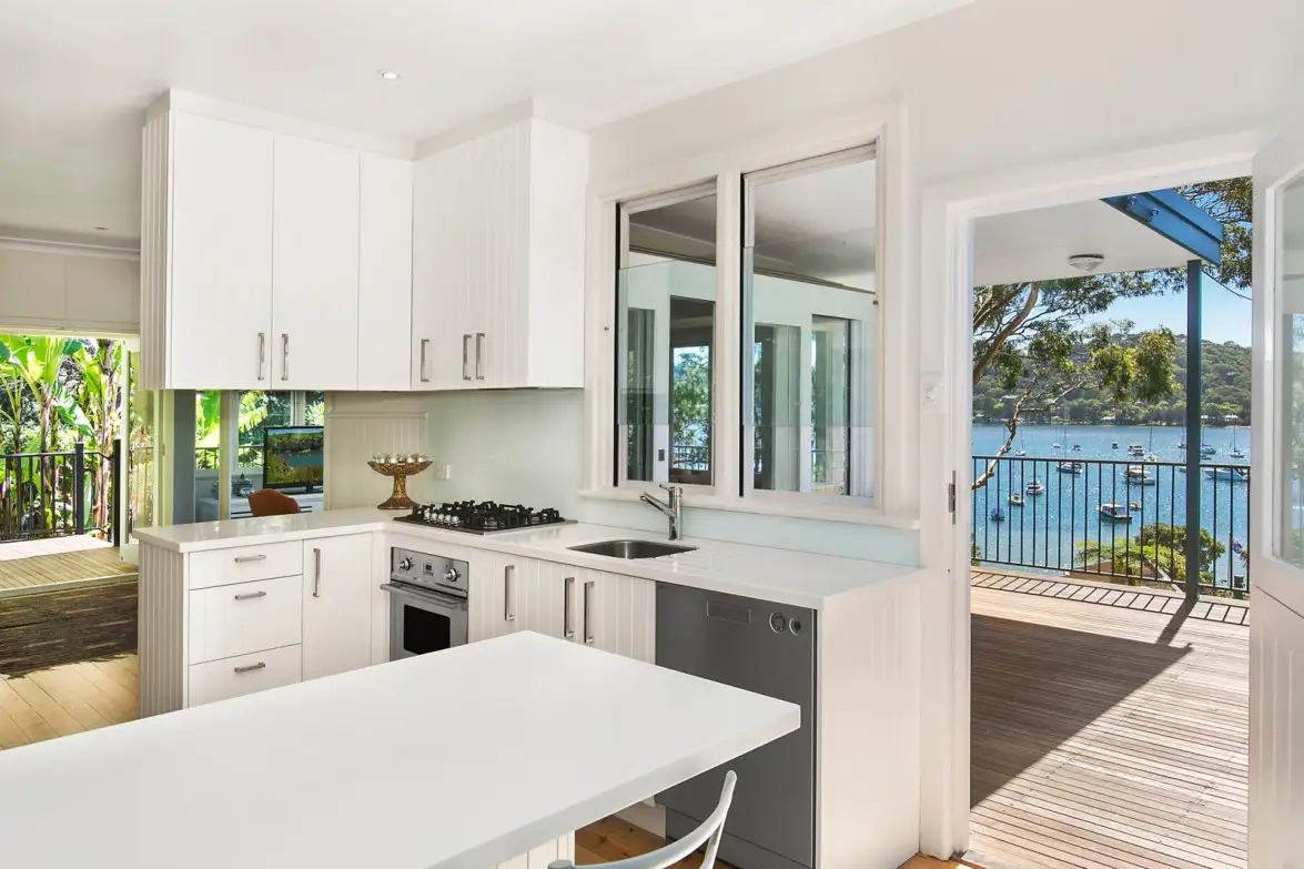 82 Cabarita Road, Avalon Sold by Sydney Sotheby's International Realty - image 3