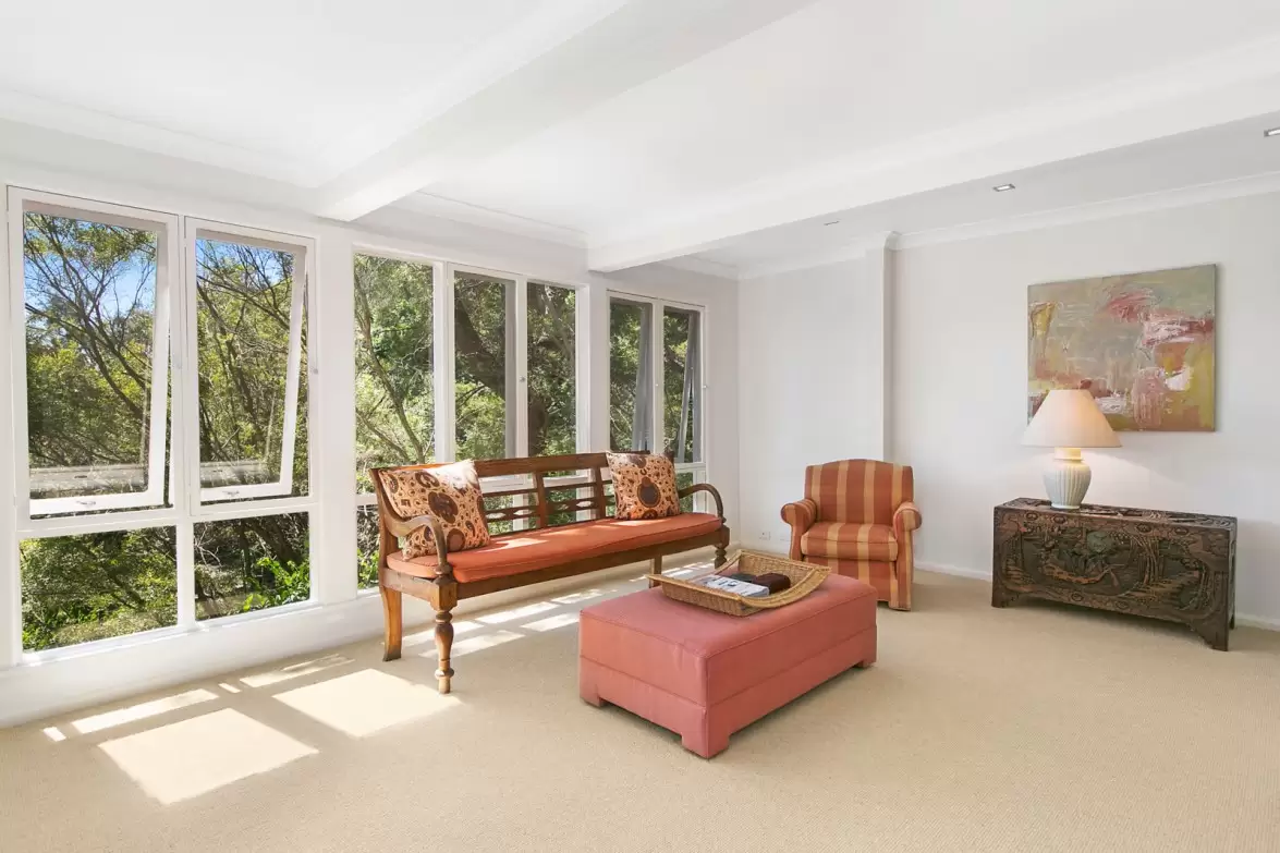 82 Cabarita Road, Avalon Sold by Sydney Sotheby's International Realty - image 5