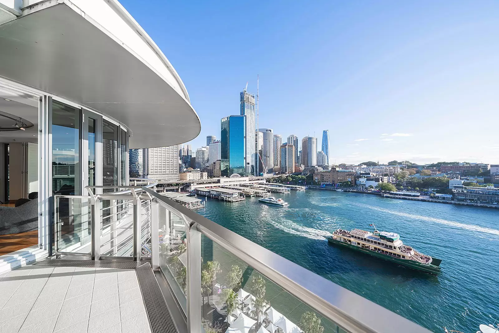 104-105/1 Macquarie Street, Sydney Sold by Sydney Sotheby's International Realty - image 3