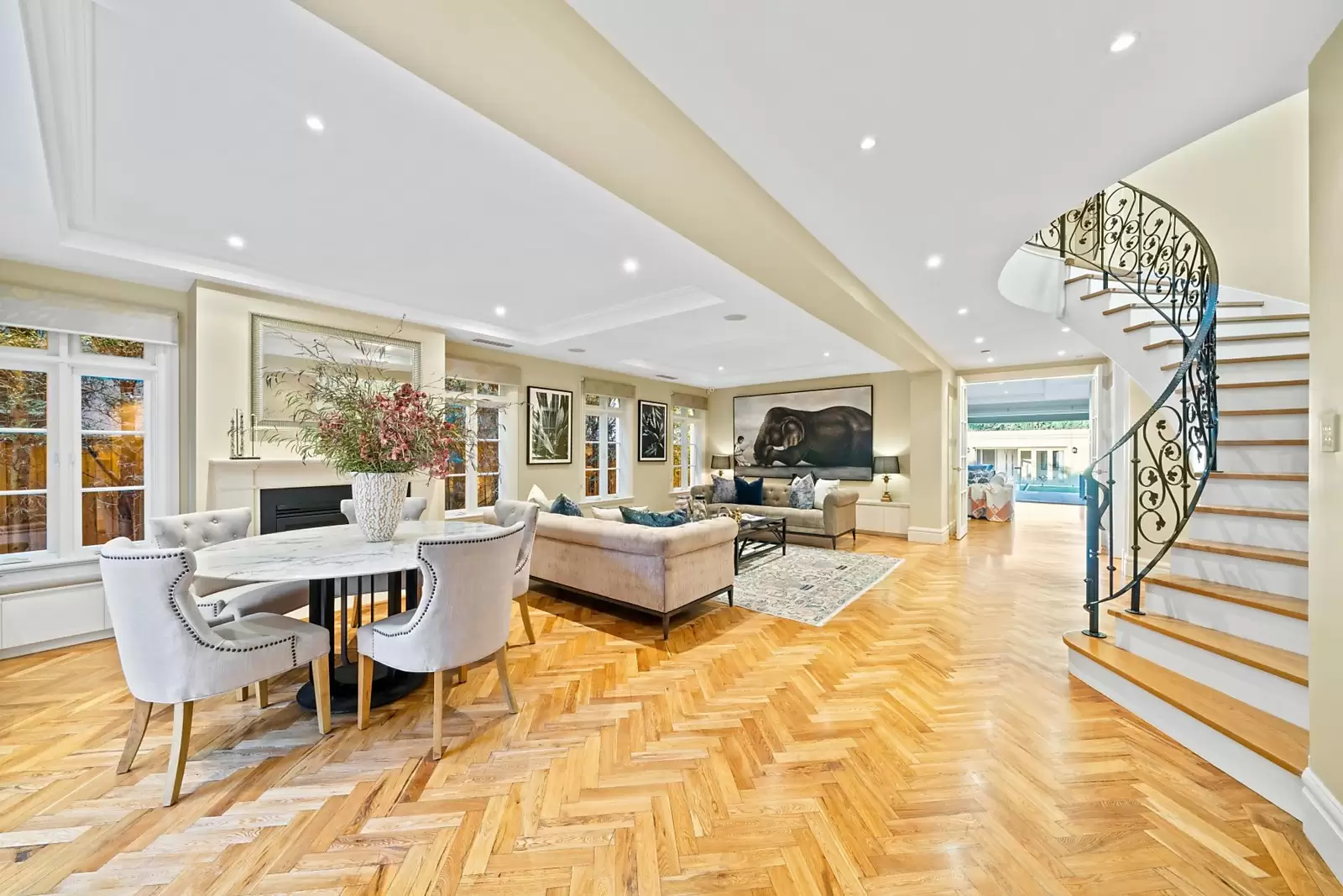 81 Balfour Road, Bellevue Hill Sold by Sydney Sotheby's International Realty - image 3