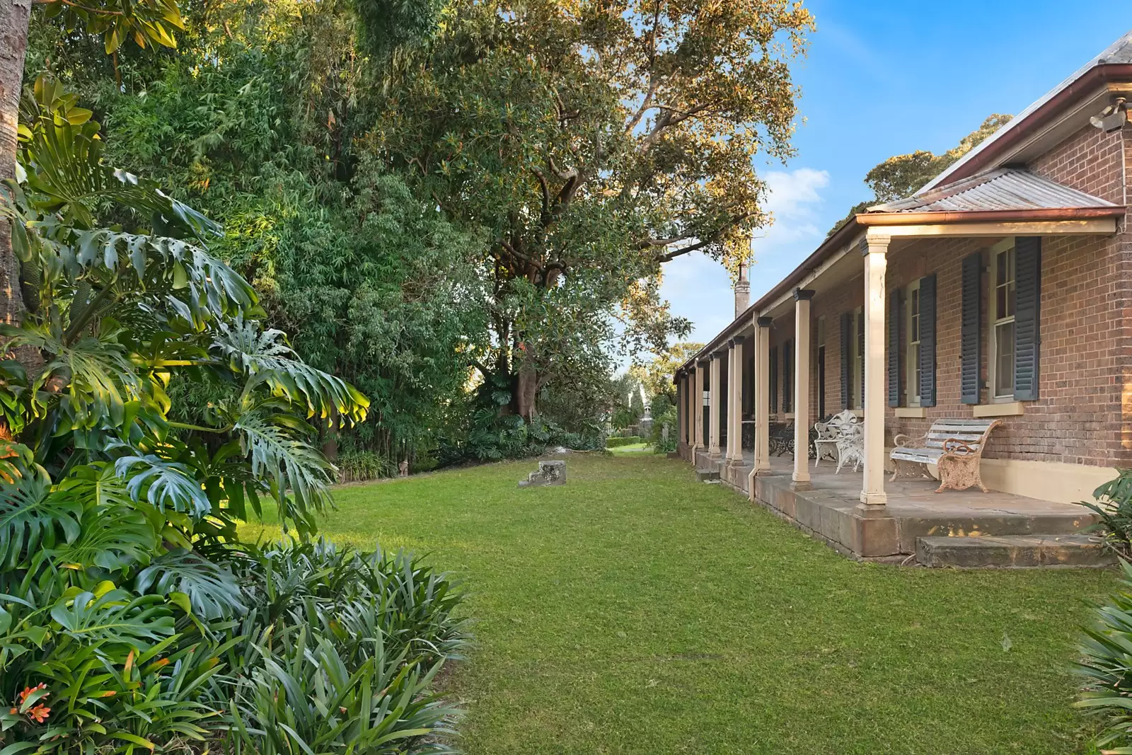 1 Eire Way, Kellyville Ridge For Sale by Sydney Sotheby's International Realty - image 15