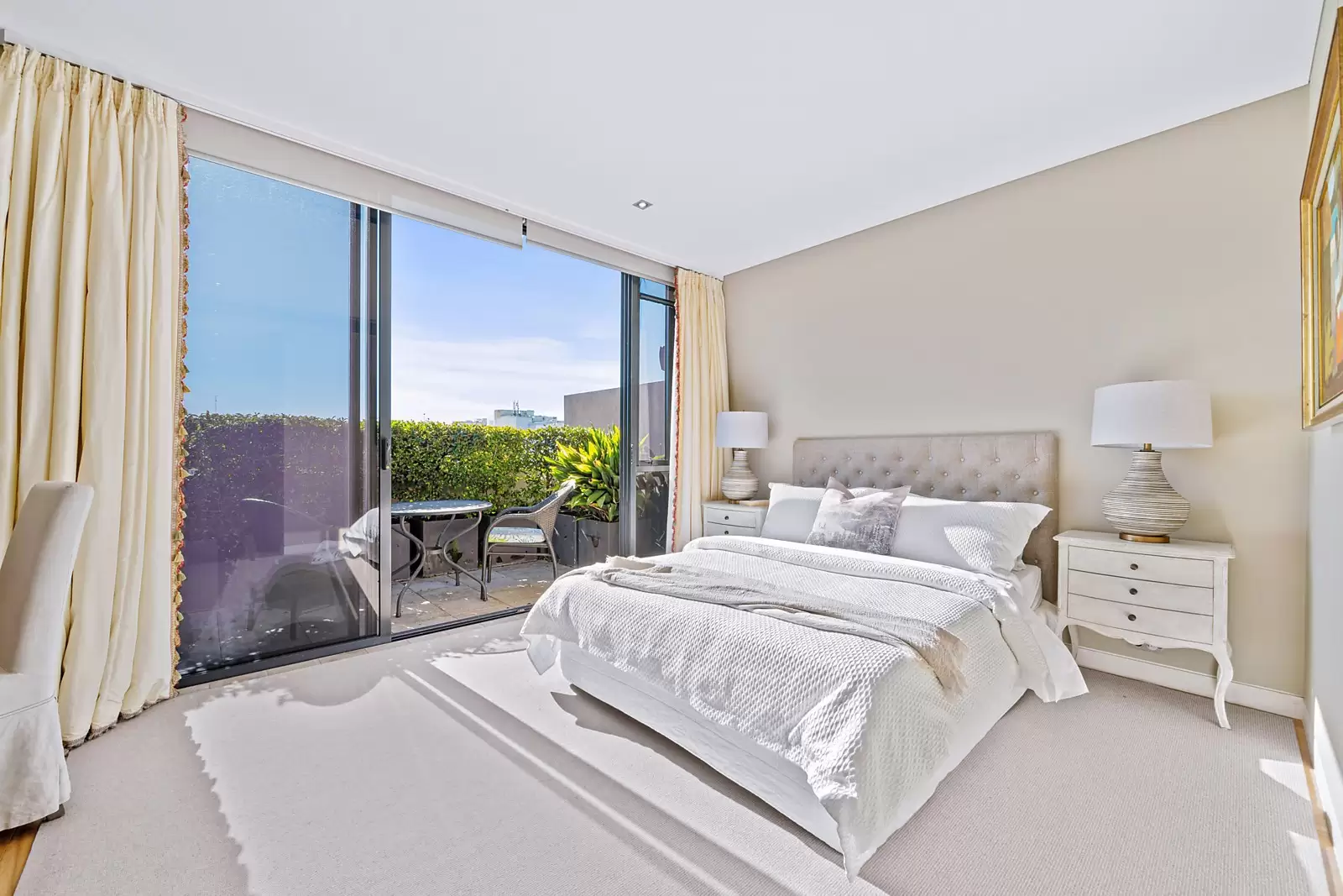 6B/2-22 Knox Street, Double Bay Sold by Sydney Sotheby's International Realty - image 1