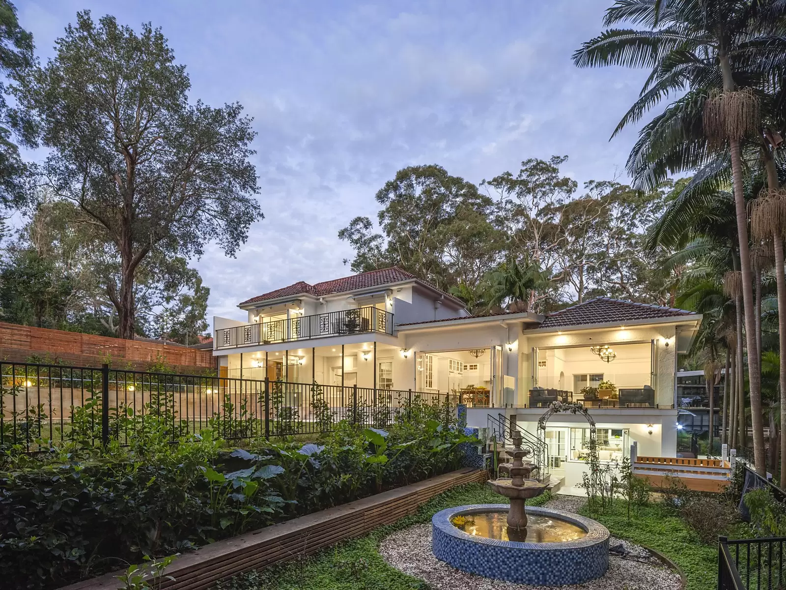 47 Highfield Road, Lindfield Sold by Sydney Sotheby's International Realty - image 3