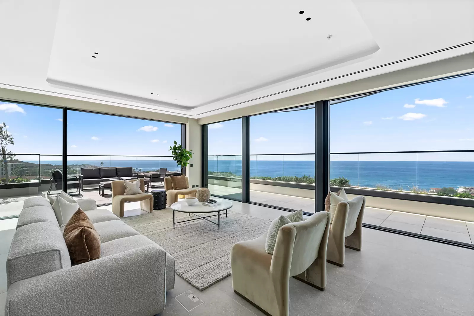 Penthouse 1 & 2 / Illawong Avenue, Tamarama For Sale by Sydney Sotheby's International Realty - image 2