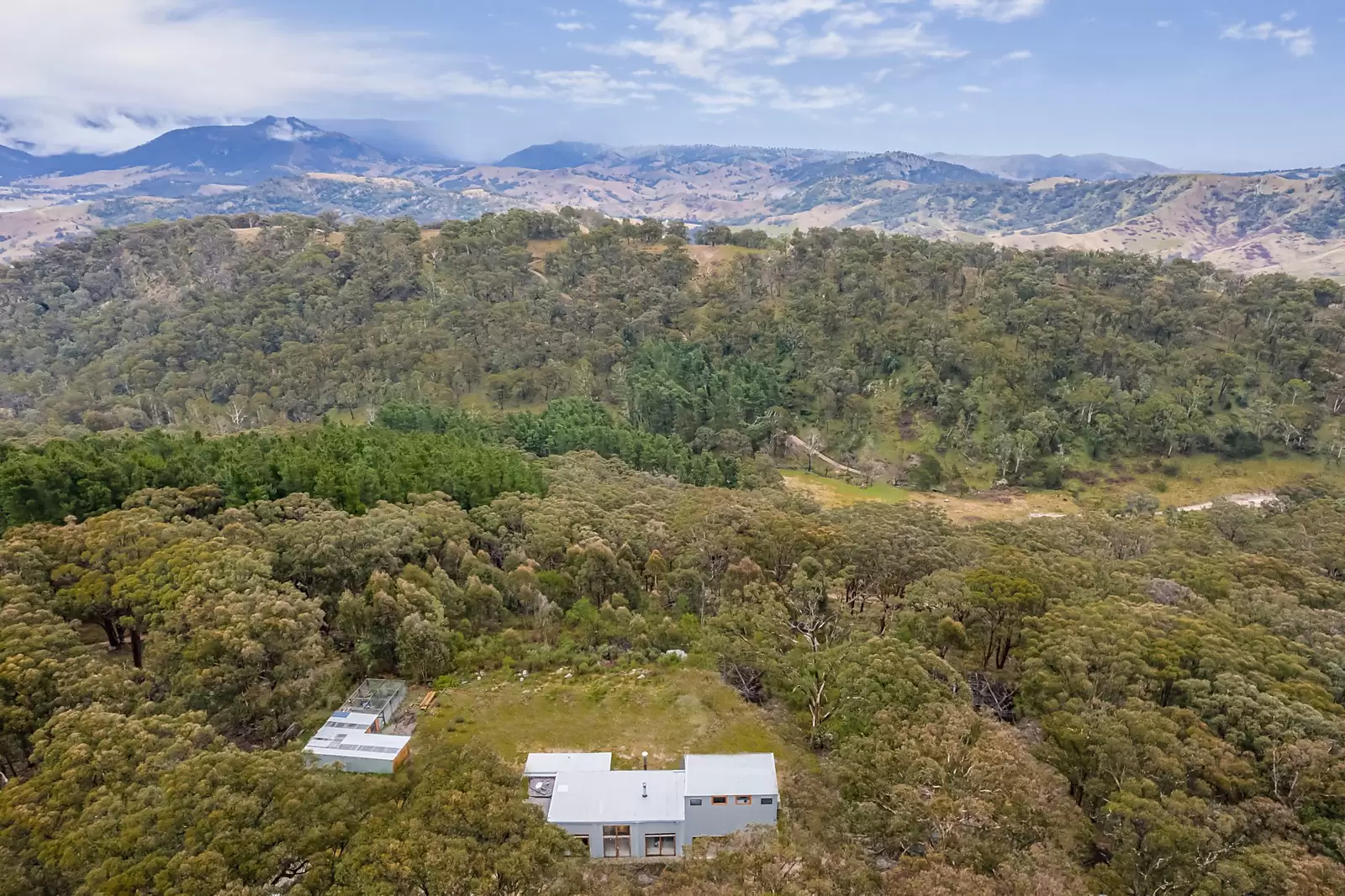542A Peach Tree Road, Megalong Valley Sold by Sydney Sotheby's International Realty - image 1