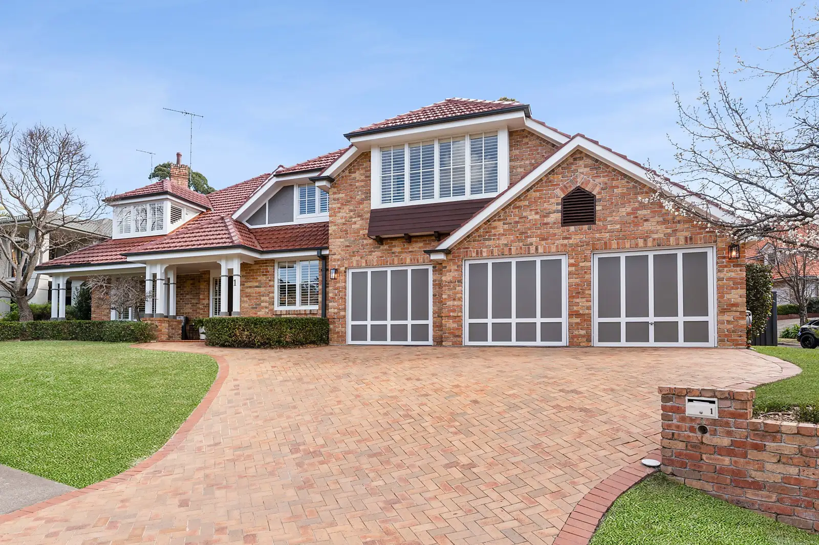 1 Rothbury Place, Cherrybrook Sold by Sydney Sotheby's International Realty - image 2