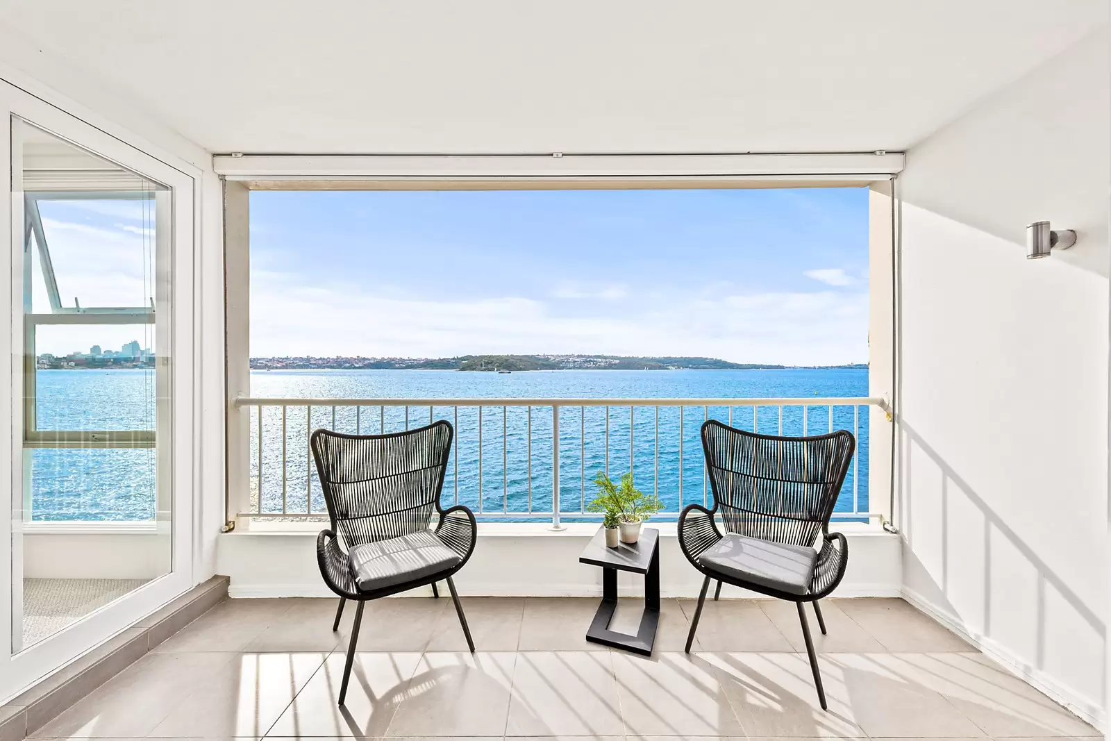 Photo #11: 2/126 Wolseley Road, Point Piper - Sold by Sydney Sotheby's International Realty