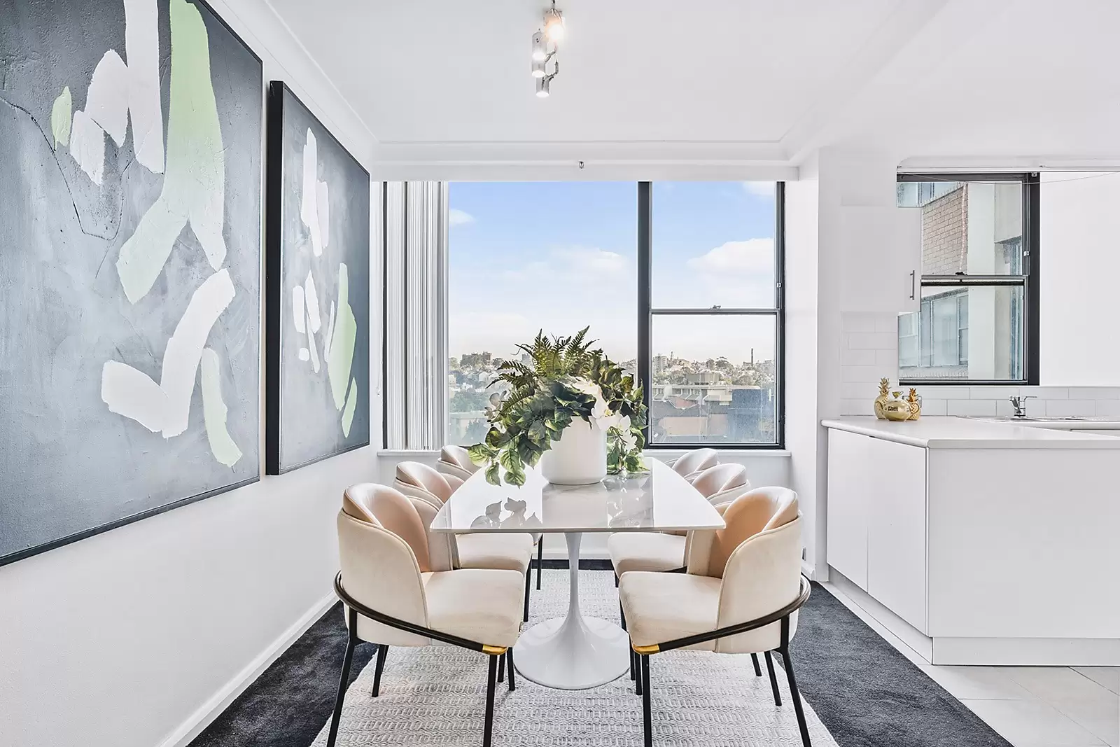 2E/3 Darling Point Road, Darling Point Sold by Sydney Sotheby's International Realty - image 1