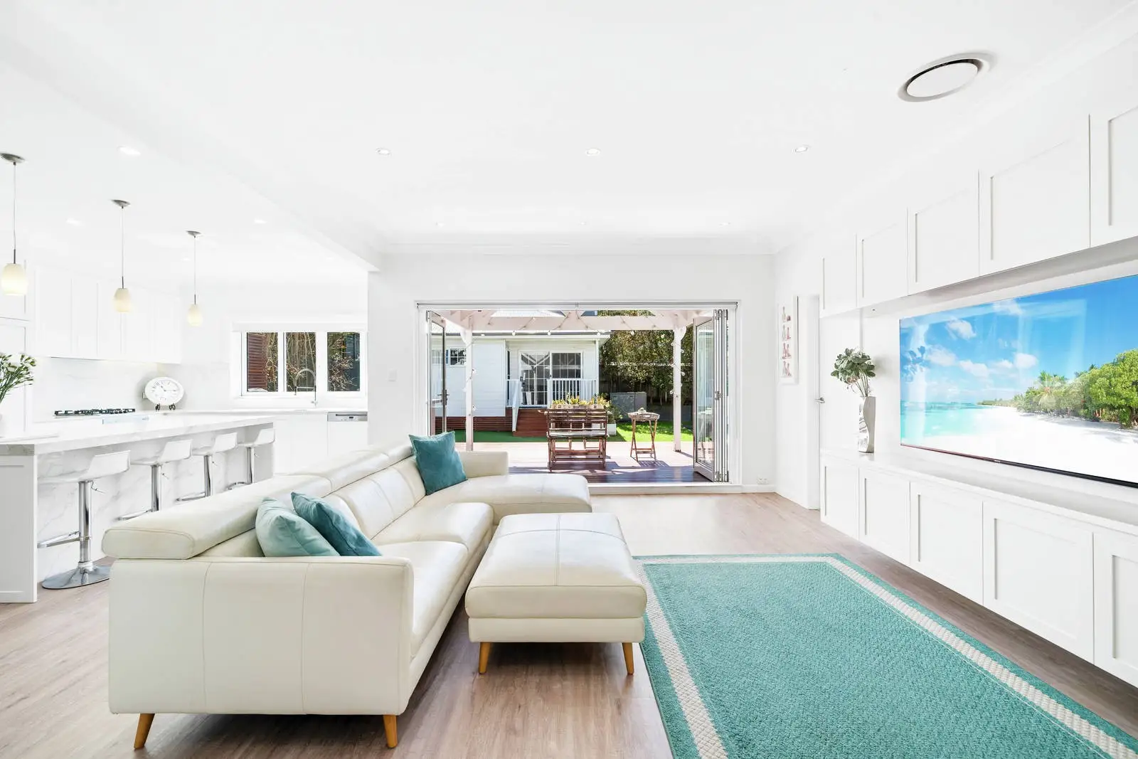 Billong Avenue, Vaucluse Leased by Sydney Sotheby's International Realty - image 2