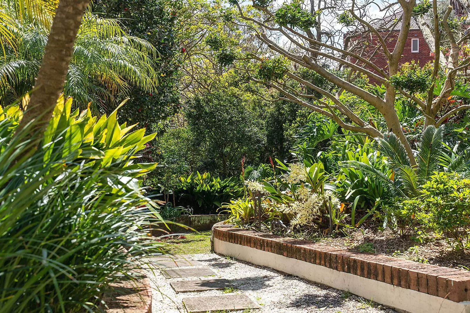 Photo #21: 59/11 Yarranabbe Road, Darling Point - Sold by Sydney Sotheby's International Realty