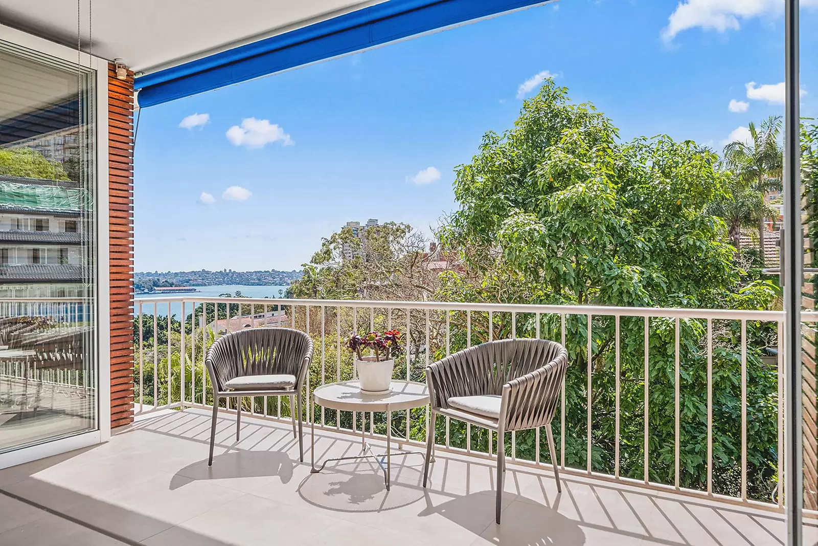 Photo #7: 59/11 Yarranabbe Road, Darling Point - Sold by Sydney Sotheby's International Realty