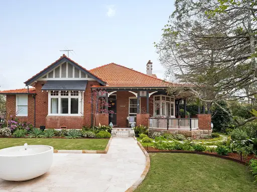 18 Mackenzie Street, Lindfield Sold by Sydney Sotheby's International Realty