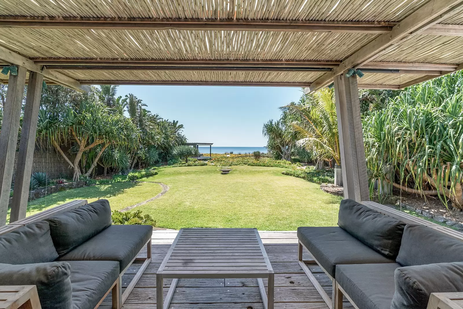 20 Childe Street, Byron Bay Sold by Sydney Sotheby's International Realty - image 11