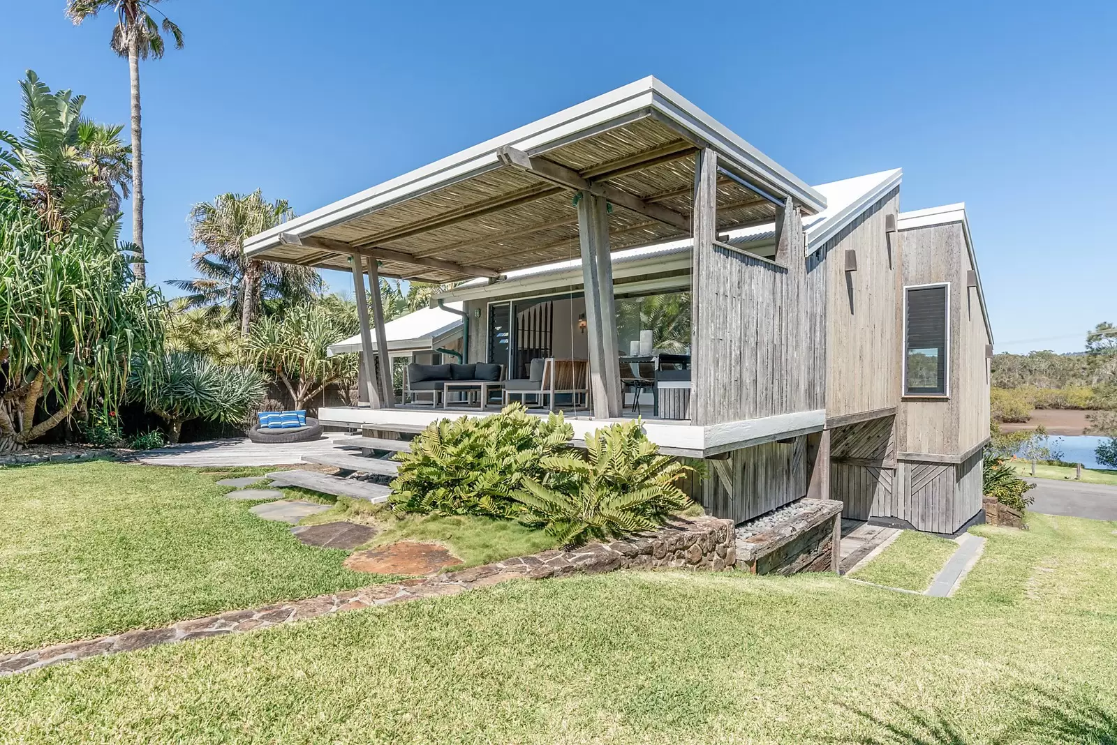 20 Childe Street, Byron Bay Sold by Sydney Sotheby's International Realty - image 9