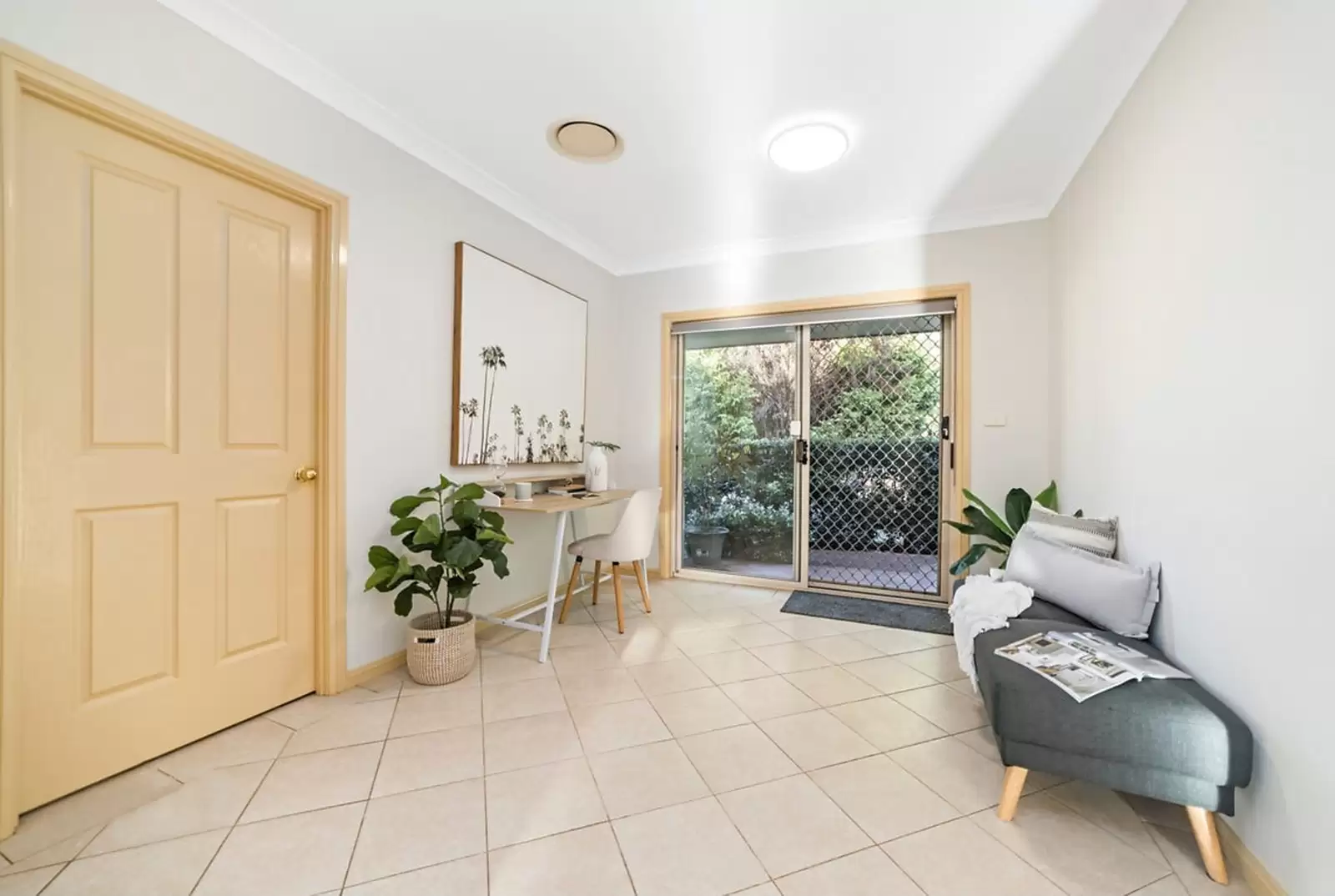 72 Darlington Drive, Cherrybrook Sold by Sydney Sotheby's International Realty - image 8