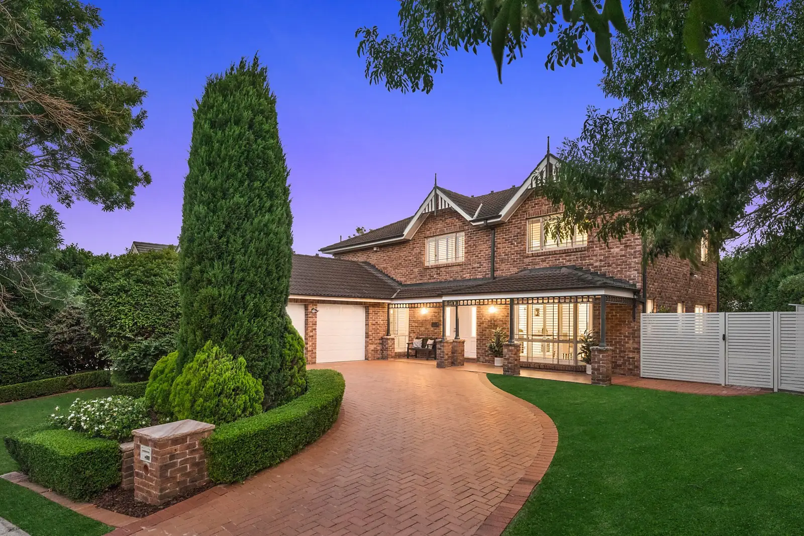 5 Norwich Place, Cherrybrook Sold by Sydney Sotheby's International Realty - image 1