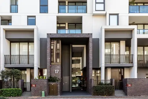 502/17 Grattan Close, Forest Lodge Sold by Sydney Sotheby's International Realty