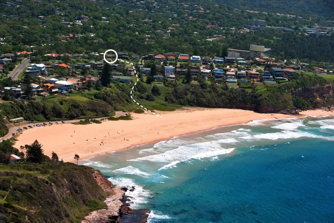 152 Narrabeen Park Parade, Mona Vale Sold by Sydney Sotheby's International Realty - image 1