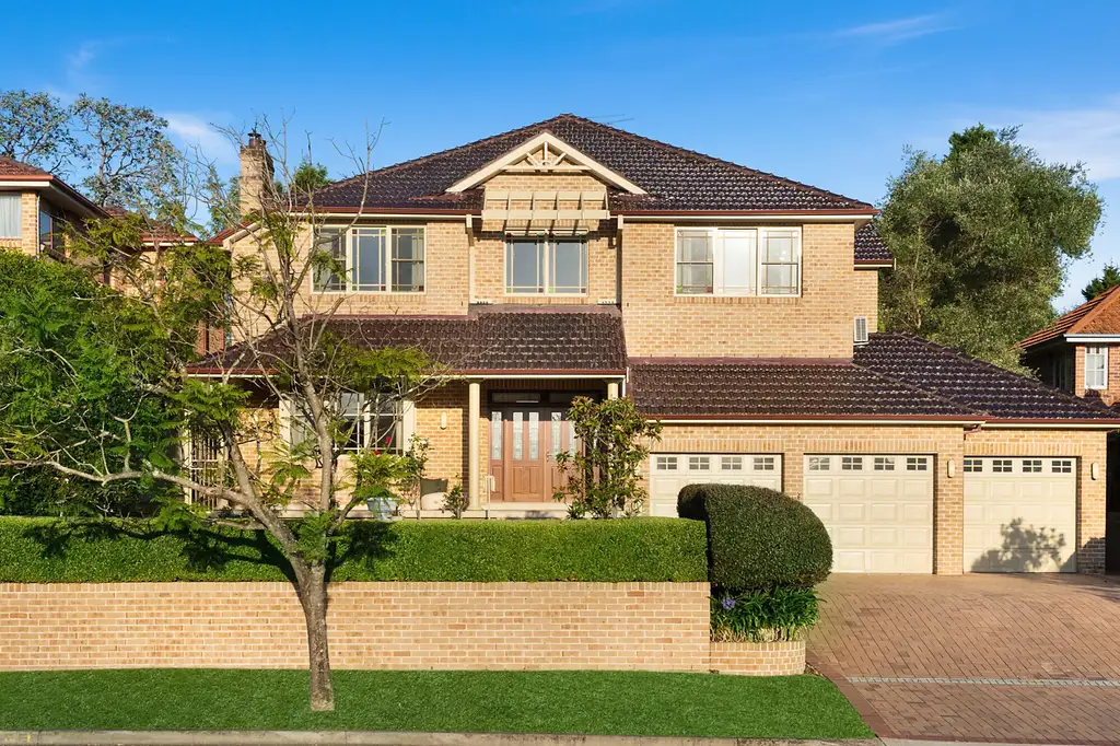 11 Penderlea Drive, West Pennant Hills Sold by Sydney Sotheby's International Realty