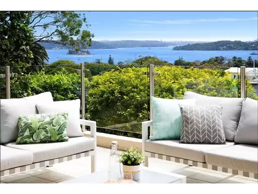 69A Drumalbyn Rd, Bellevue Hill Leased by Sydney Sotheby's International Realty