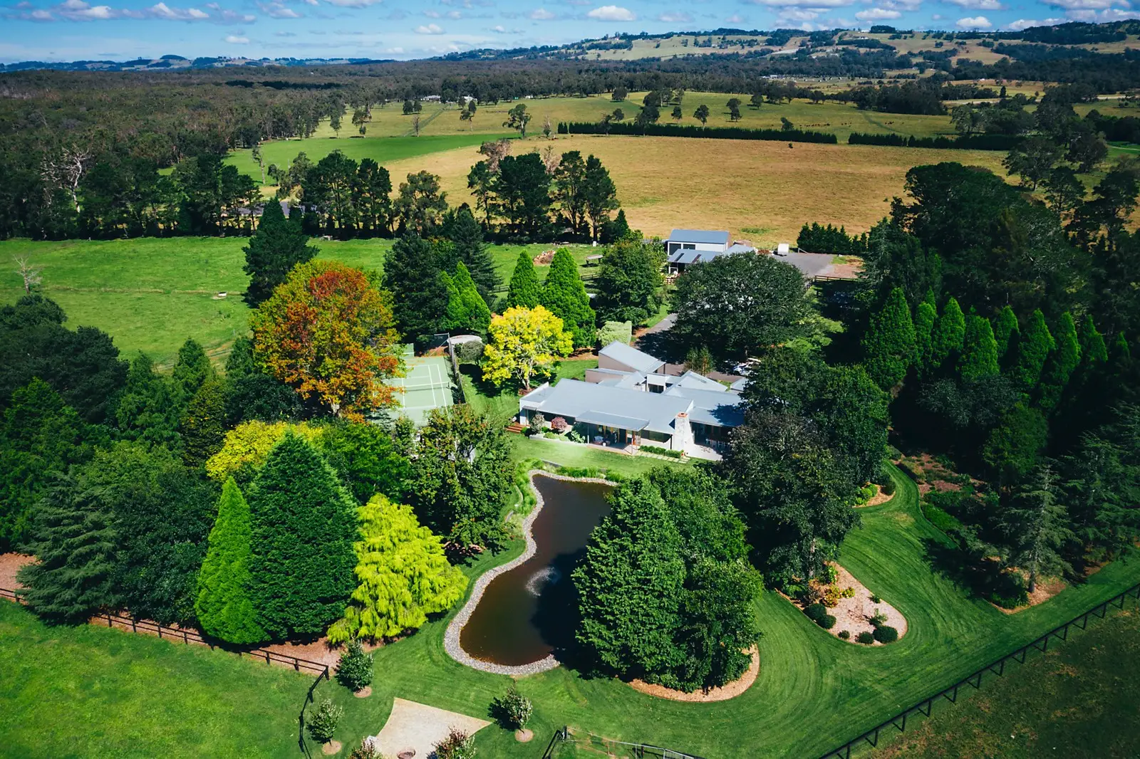 475 Old South Road, Mittagong Sold by Sydney Sotheby's International Realty - image 1