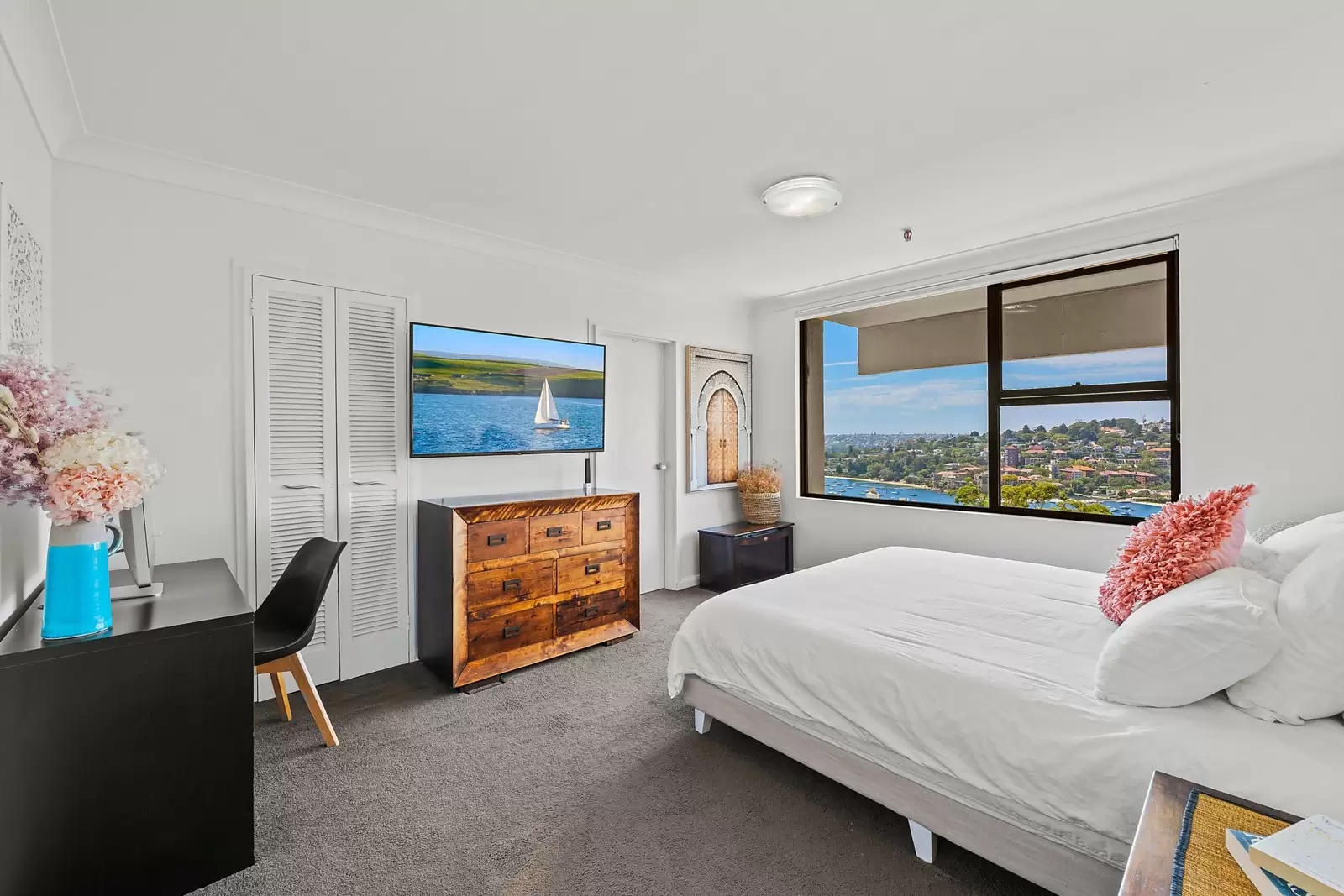 Photo #13: 23/60 Darling Point Road, Darling Point - Sold by Sydney Sotheby's International Realty