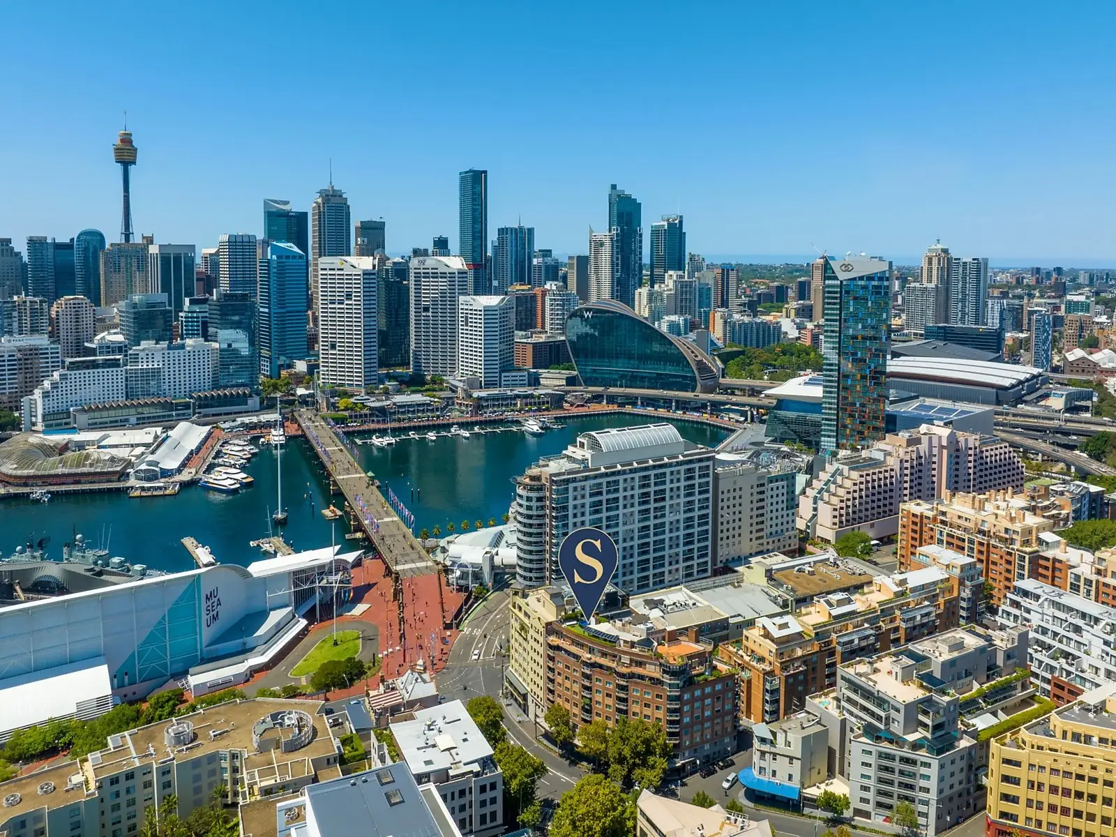 901/1-9 Pyrmont Bridge Road, Pyrmont Sold by Sydney Sotheby's International Realty - image 2