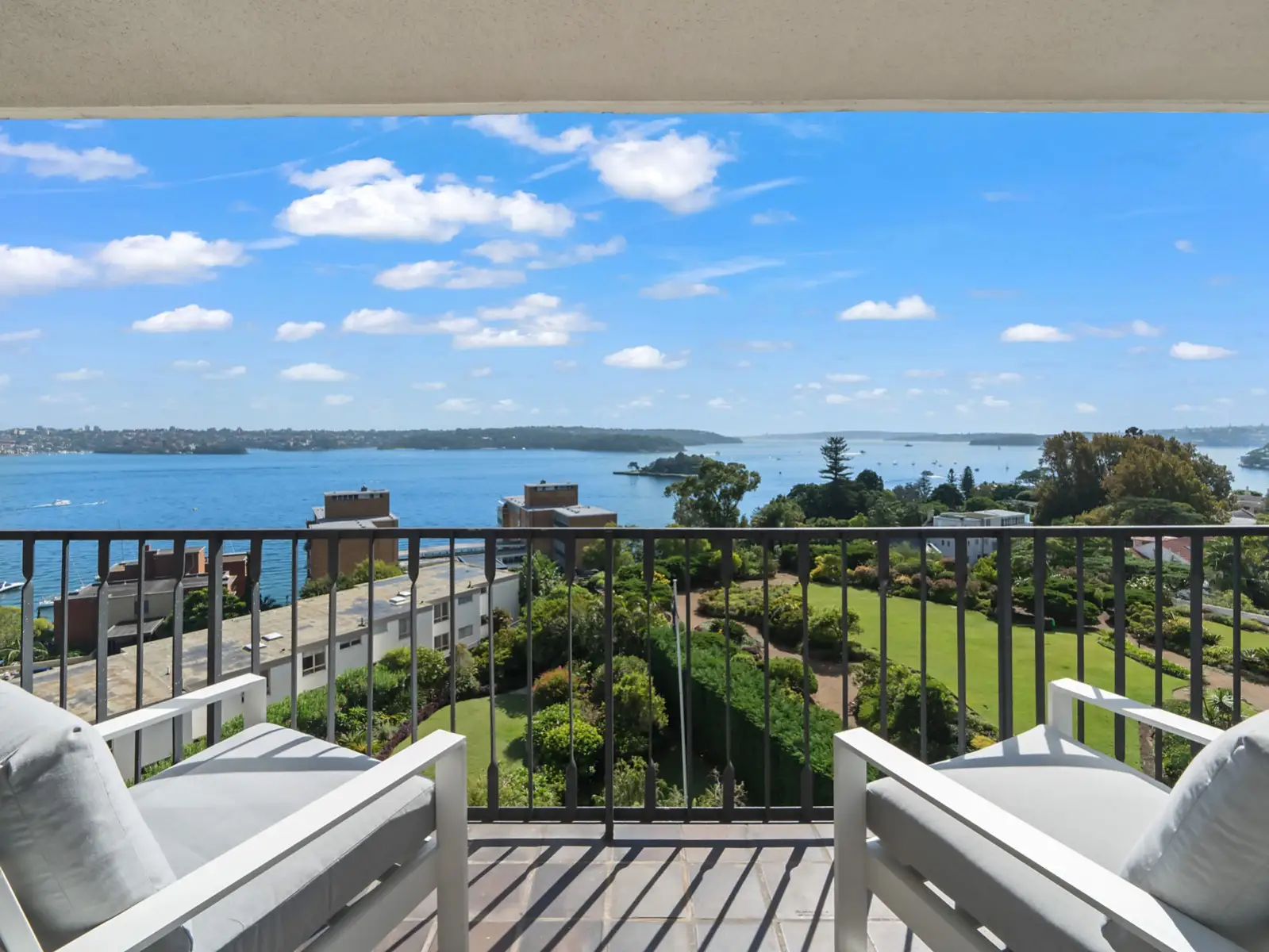 6C/13-15 Thornton Street, Darling Point Sold by Sydney Sotheby's International Realty - image 2