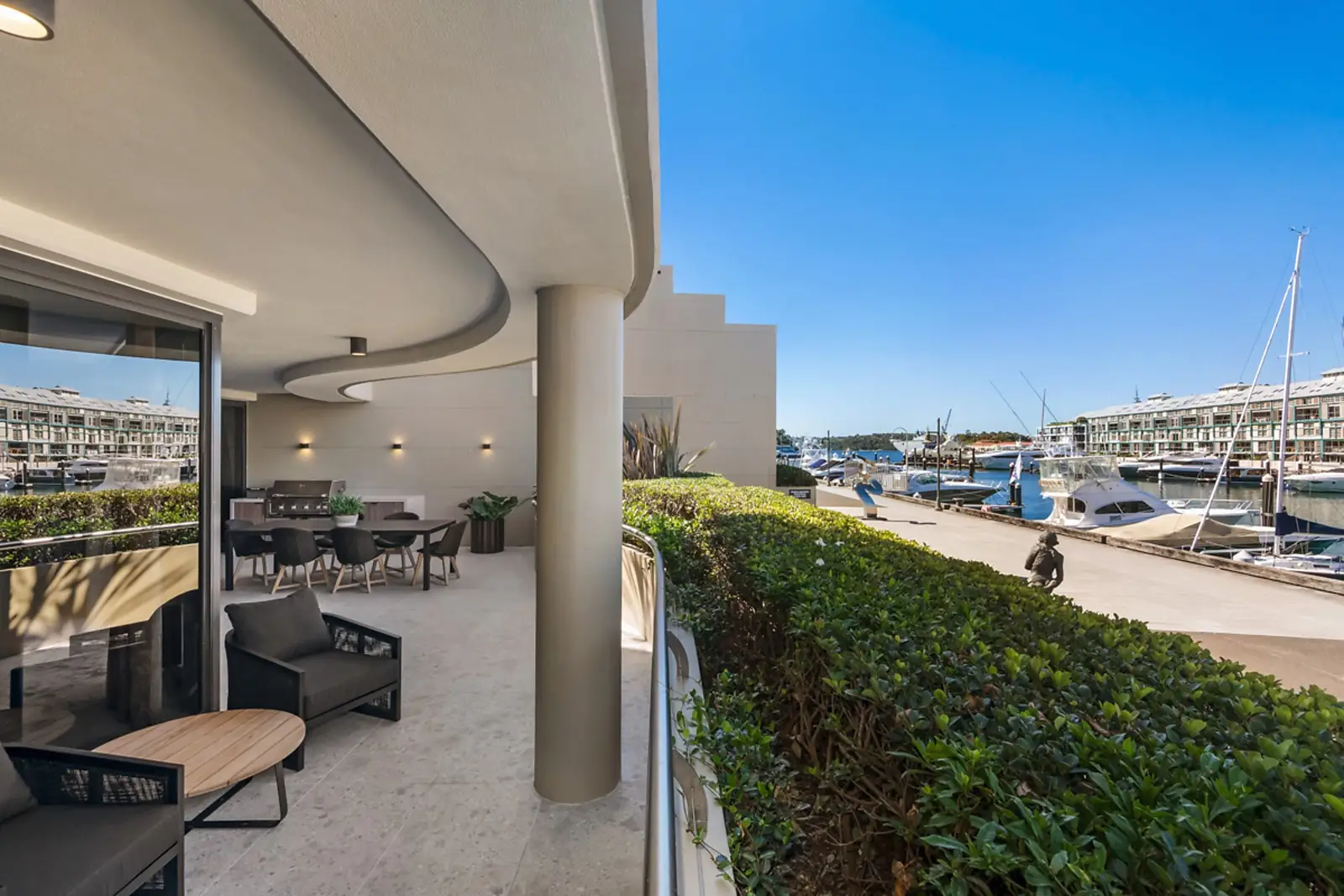 9/10 Lincoln Crescent, Woolloomooloo Sold by Sydney Sotheby's International Realty - image 1