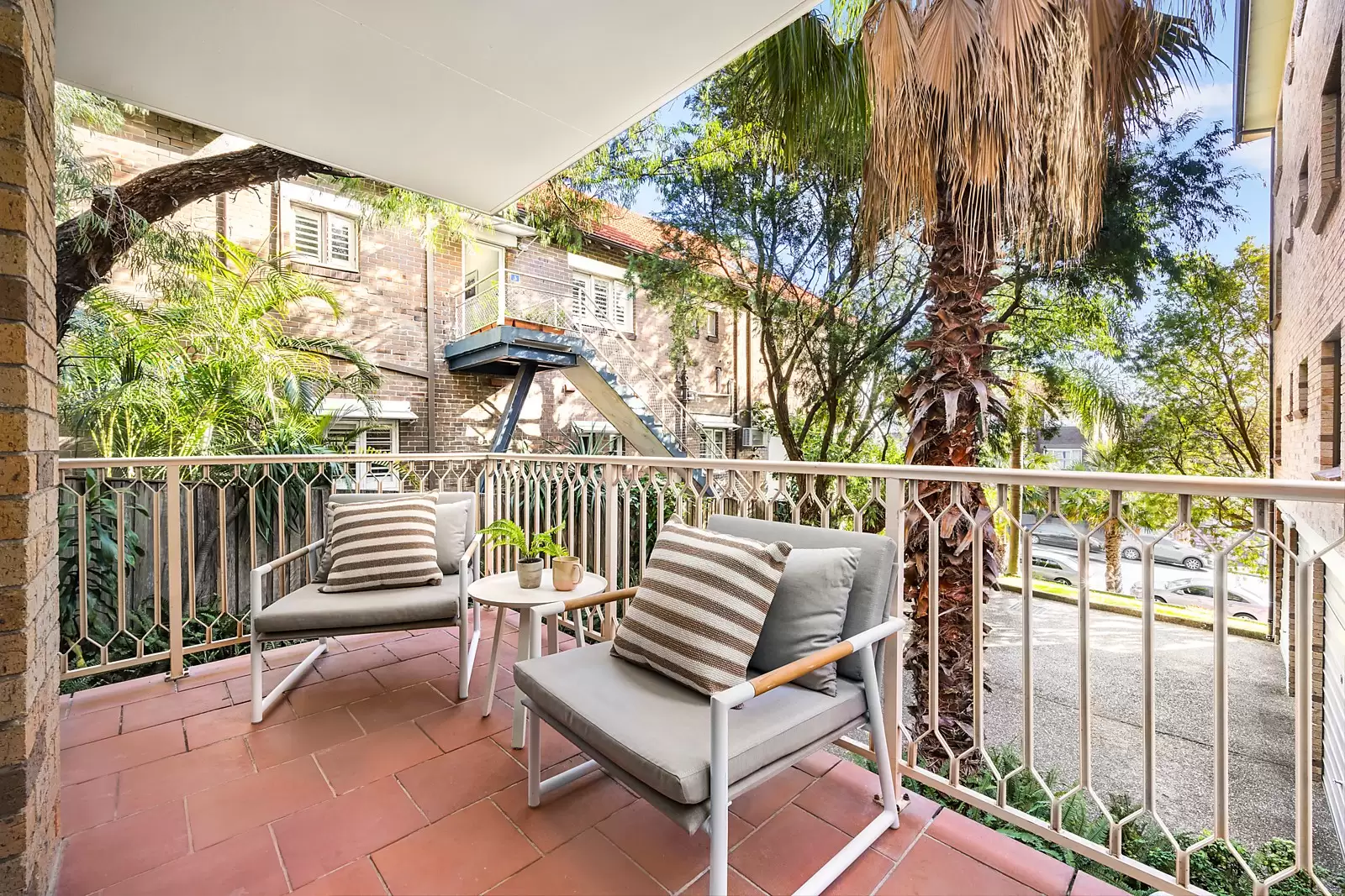 4/153-161 Coogee Bay Road, Coogee Sold by Sydney Sotheby's International Realty - image 1