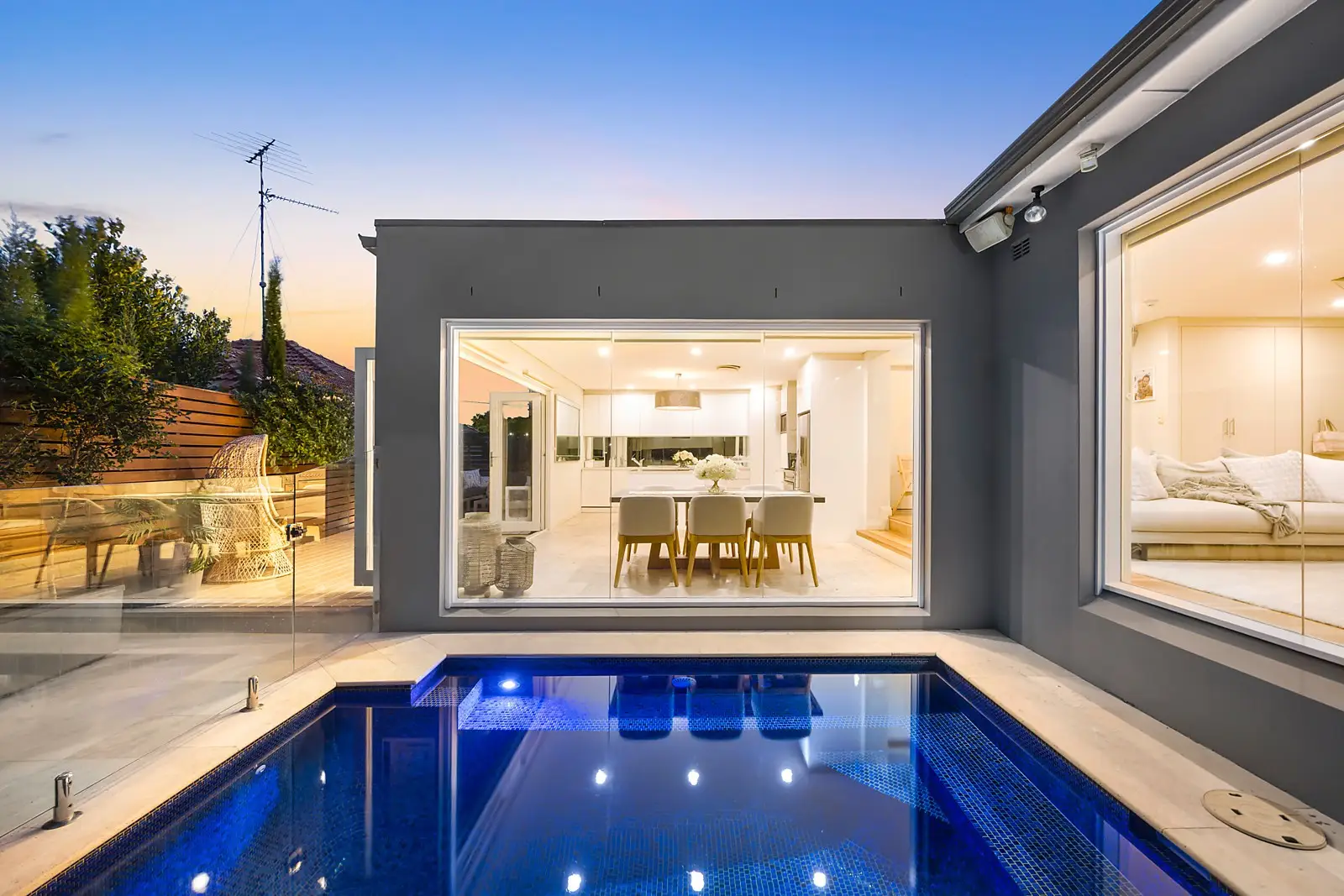 20 Tucabia Street, South Coogee Sold by Sydney Sotheby's International Realty - image 1