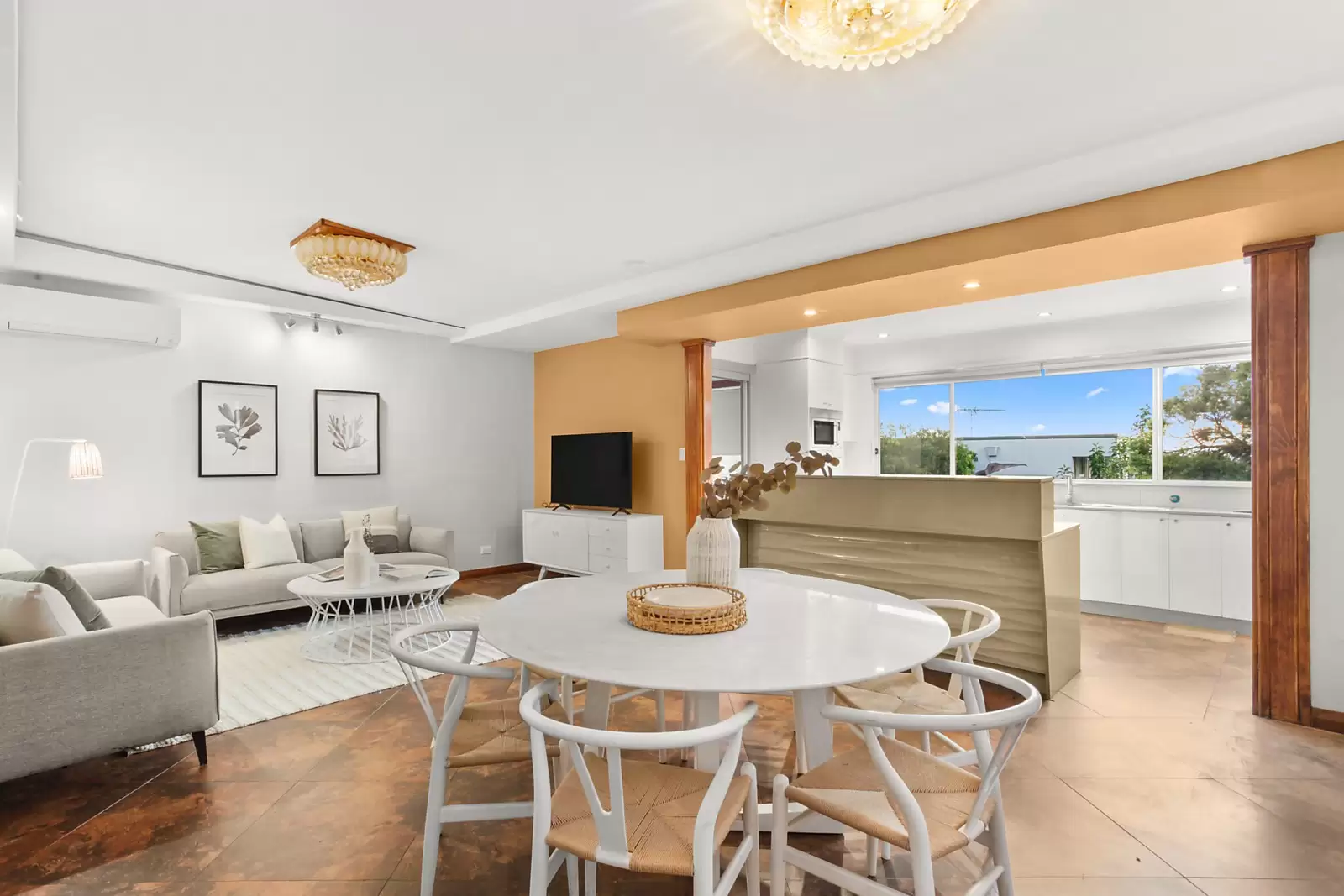 26 Denning Street, South Coogee Sold by Sydney Sotheby's International Realty - image 1