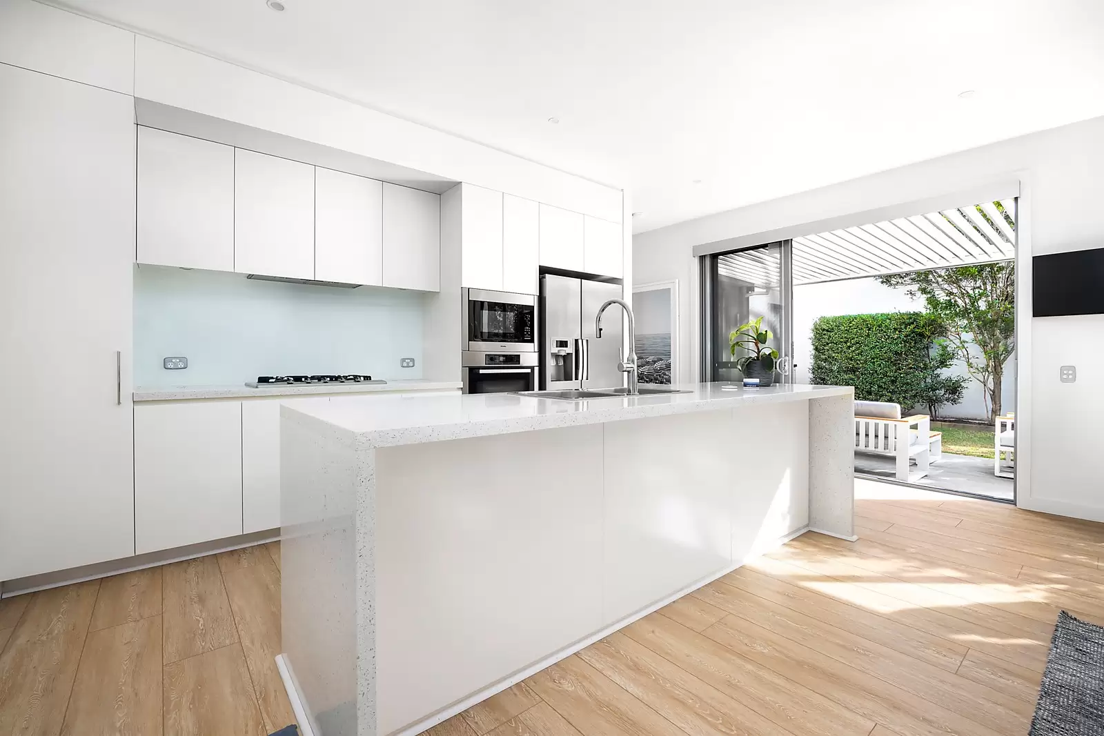 4 Fairsky Street, South Coogee Sold by Sydney Sotheby's International Realty - image 4
