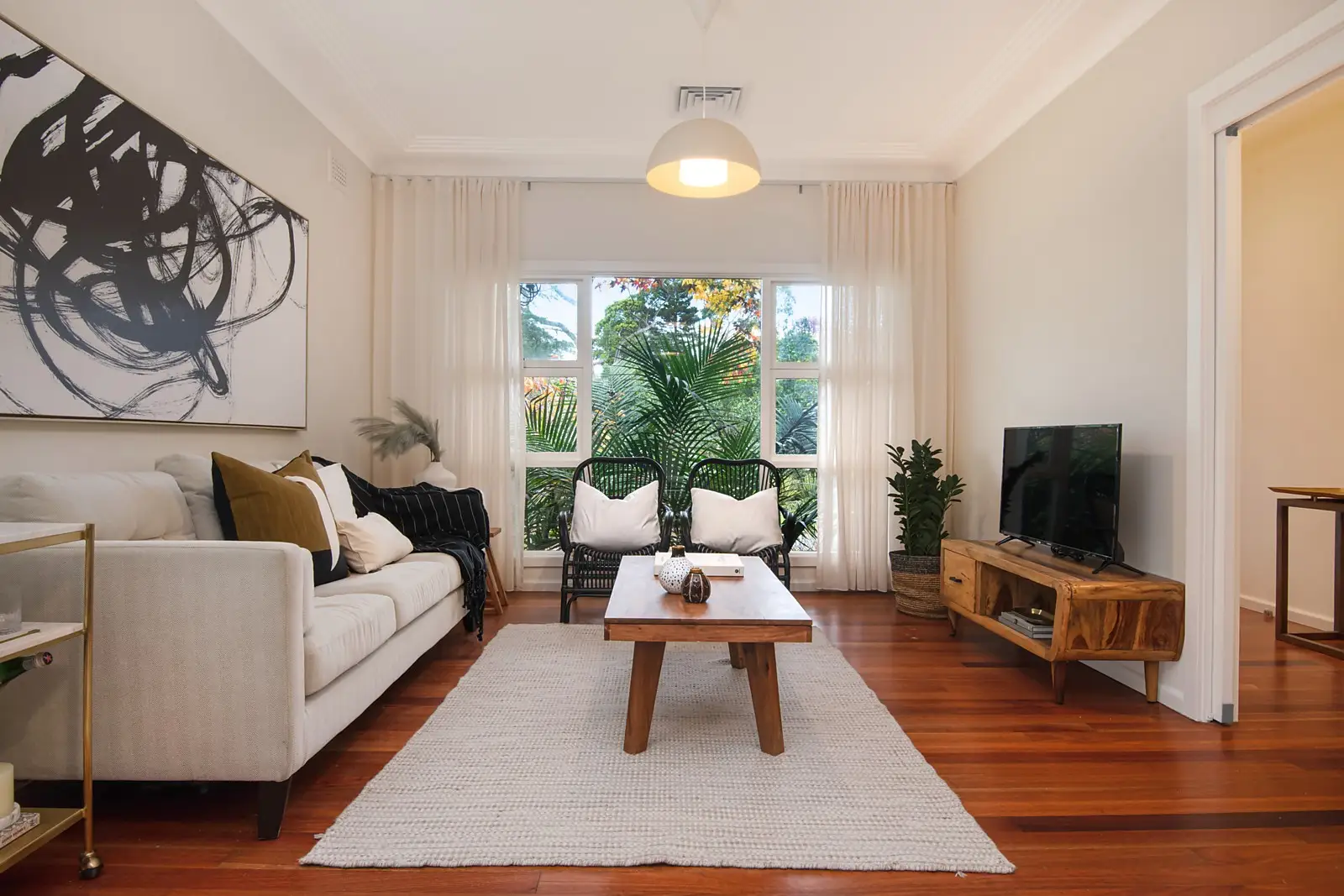 Photo #2: 43 Rothwell Road, Turramurra - Sold by Sydney Sotheby's International Realty