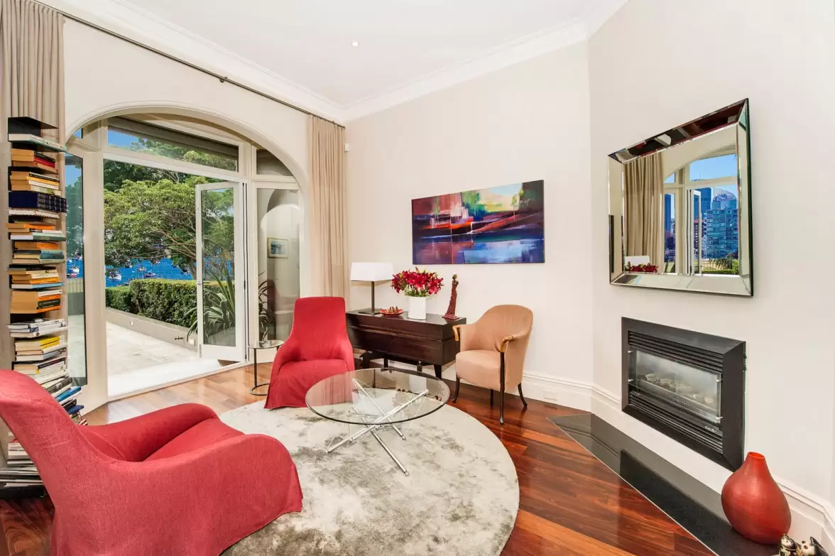 50 New Beach Road, Darling Point Sold by Sydney Sotheby's International Realty - image 4